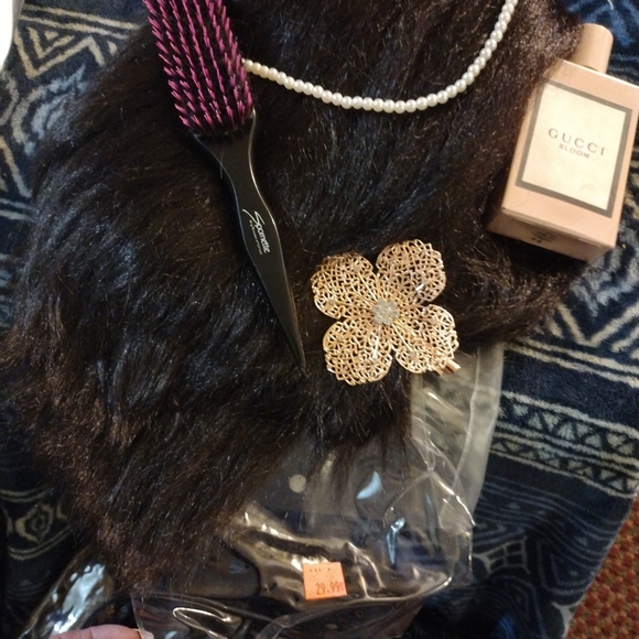 Hair extensions - Picture 9 of 17